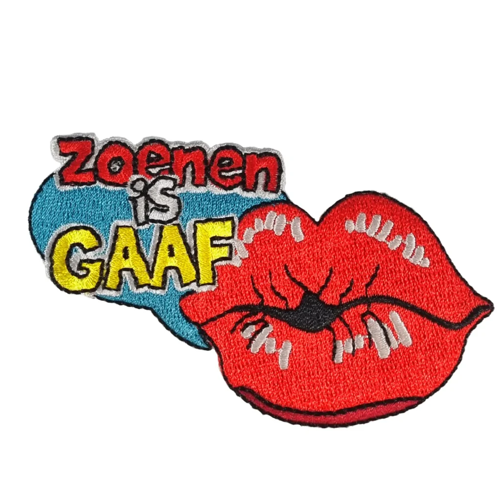 Oeteldonk embleem Zoenen strijkembleem Carnaval liefde embleem Zoenen