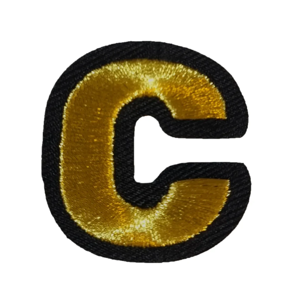 Oeteldonk embleem Gouden Letter C Strijkembleem carnaval Gouden letter C embleem Oeteldonk kiel