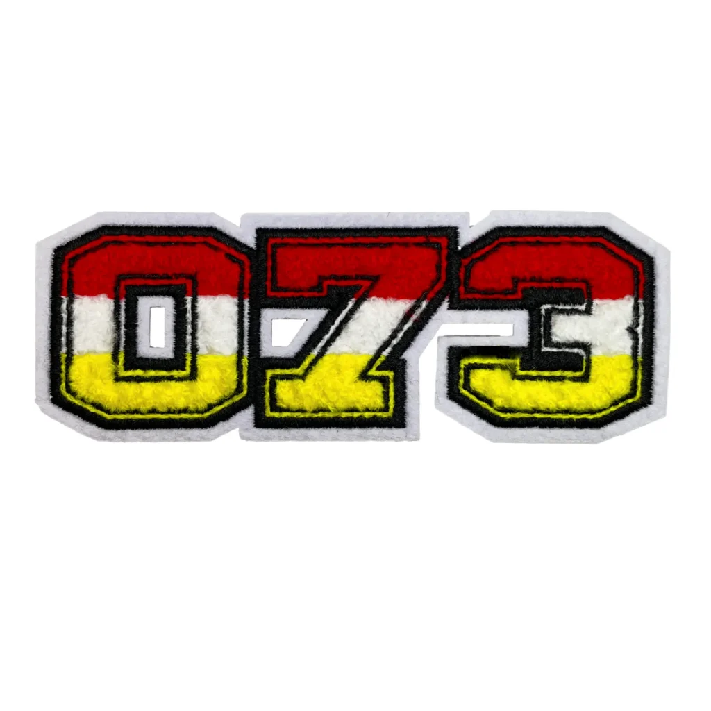 Oeteldonk embleem Chenille 073 strijkembleem Chenille 073 carnavalsembleem