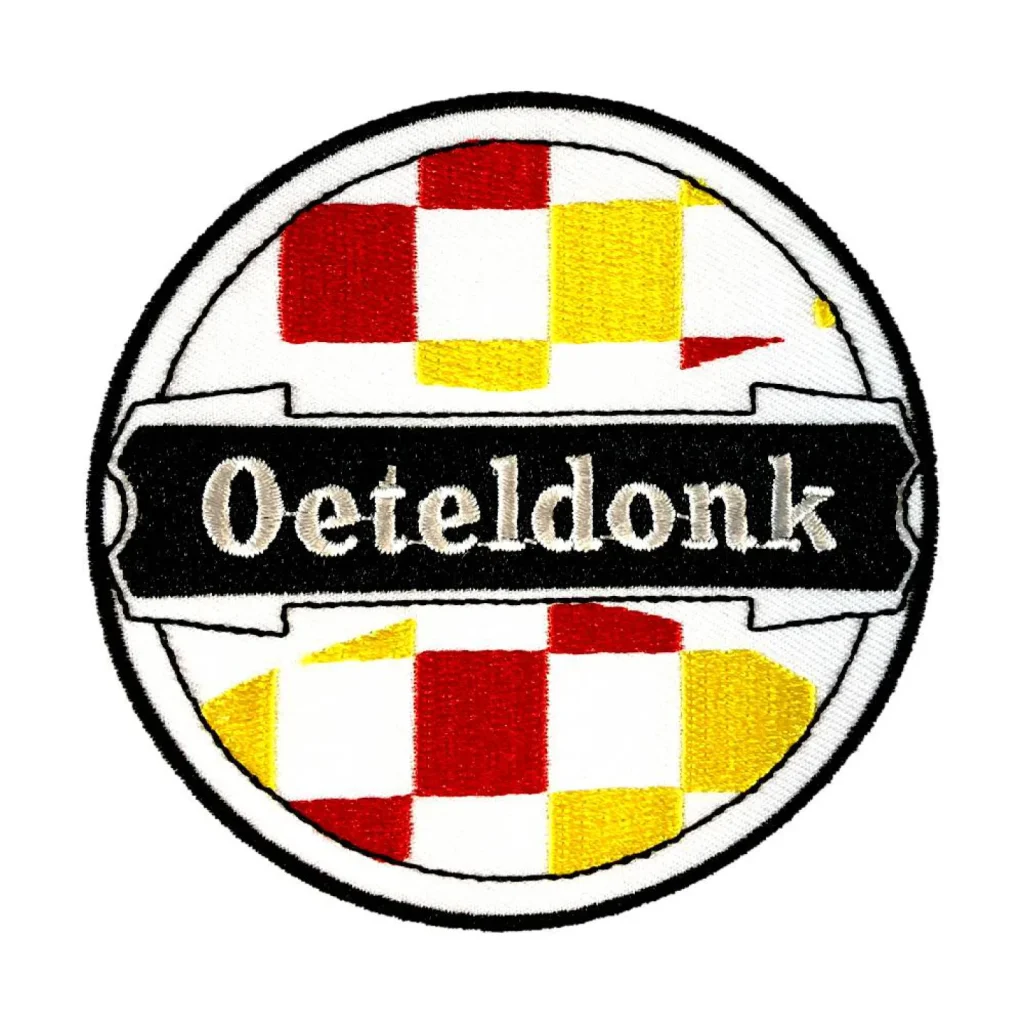 Oeteldonk embleem rond | strijkembleem carnaval carnavalsembleem rond rood wit geel
